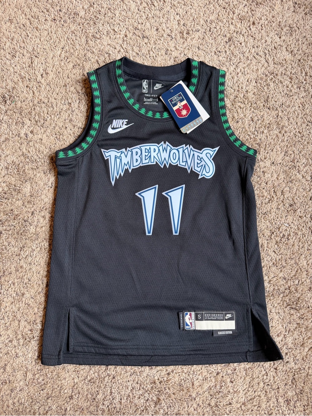 New Nike Basketball Jersey Minnesota Timberwolves Naz Reid Youth Small #11
